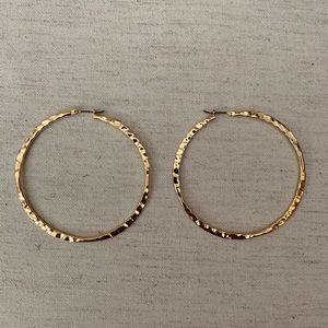 Chloe + Isabel Sculpted Metal Hoop Earrings